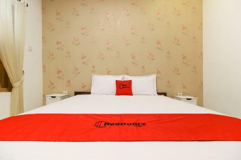 Hotel Reddoorz Near Rs Sarjito Yogyakarta Extérieur photo