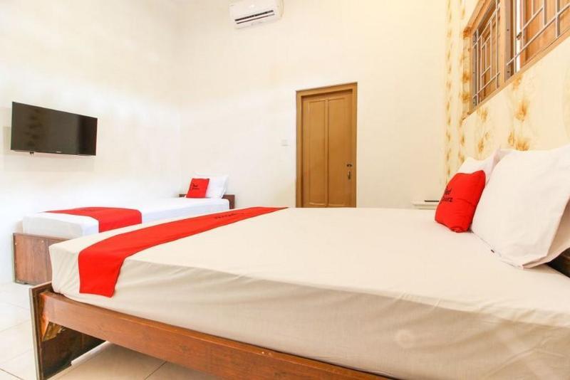 Hotel Reddoorz Near Rs Sarjito Yogyakarta Extérieur photo